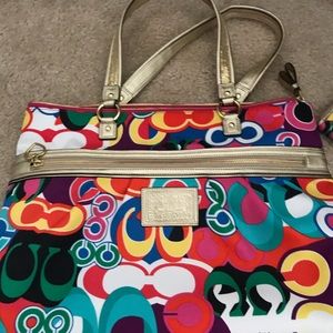 Coach poppy bag with matching wallet